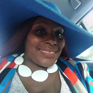 Meet your Posher, Kisha